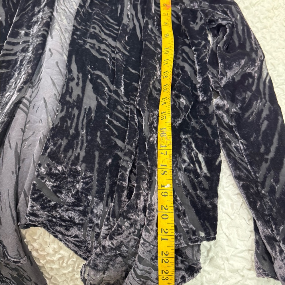 Ecote Black Velvet Patterned Jacket - image 4